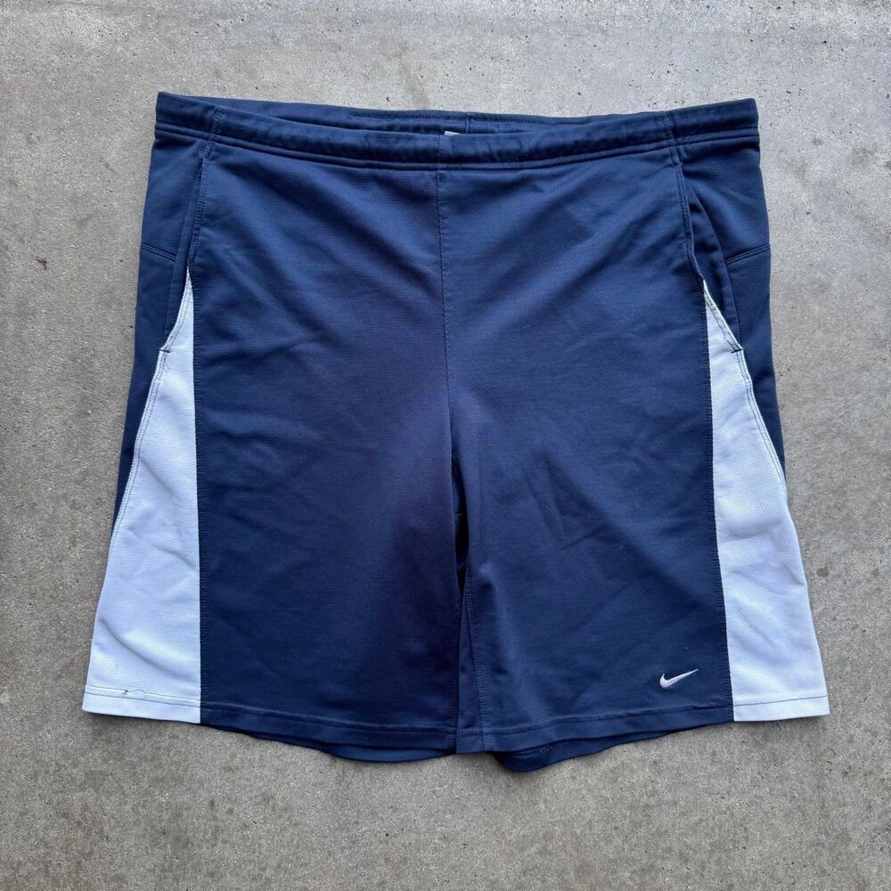 Nike Men's Navy and Blue Shorts